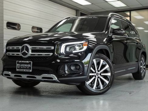 Used 2020 Mercedes-Benz GLB 250 4MATIC image 2