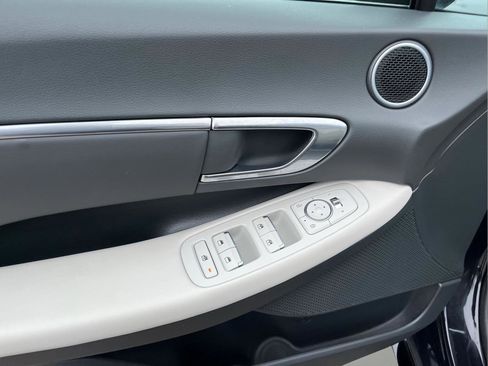 Used 2023 Hyundai Sonata SEL w/ Convenience Package image 10