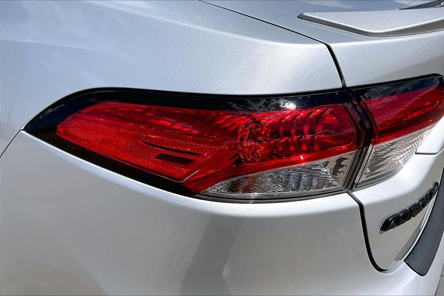 Used 2025 Toyota Corolla SE FWD image 29