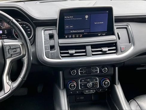 Used 2021 Chevrolet Tahoe Z71 w/ Z71 Off-Road Package AWD/4WD image 6