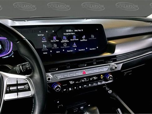 Used 2024 Kia Telluride S image 30
