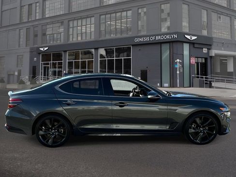 Used 2023 Genesis G70 2.0T w/ Sport Prestige Package AWD/4WD image 6