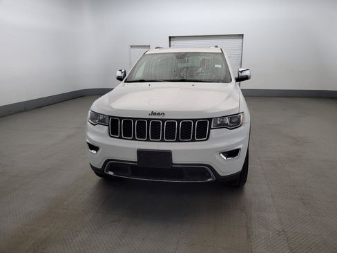 Used 2017 Jeep Grand Cherokee Limited AWD/4WD image 15
