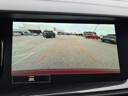 Used 2023 Buick Envision Essence w/ Sport Touring Package image 18