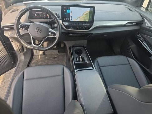 Used 2023 Volkswagen ID.4 Pro S image 3