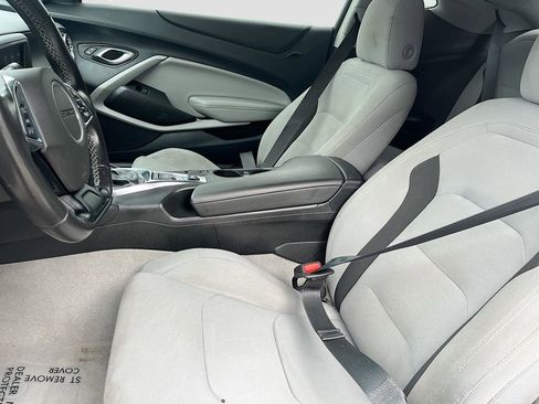 Used 2023 Chevrolet Camaro LT image 19