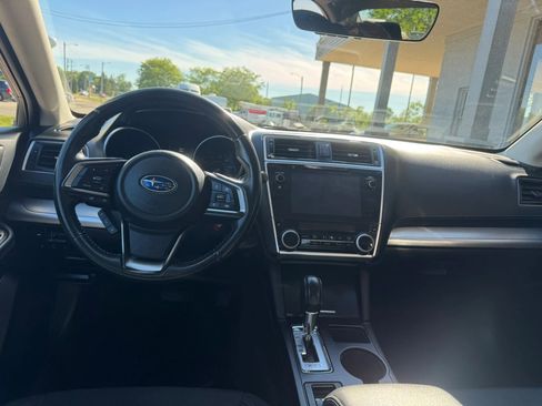 Used 2018 Subaru Legacy 2.5i Premium w/ Eyesight & BSD & Rcta & HBA AWD/4WD image 11
