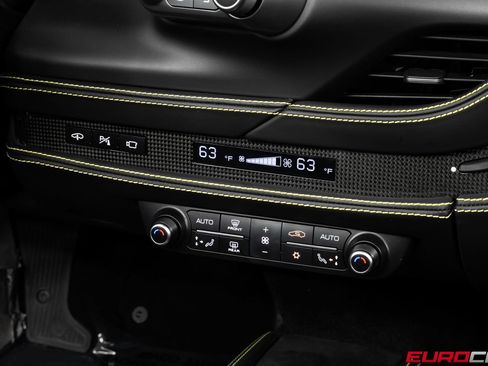 Used 2022 Ferrari F8 Tributo RWD image 35