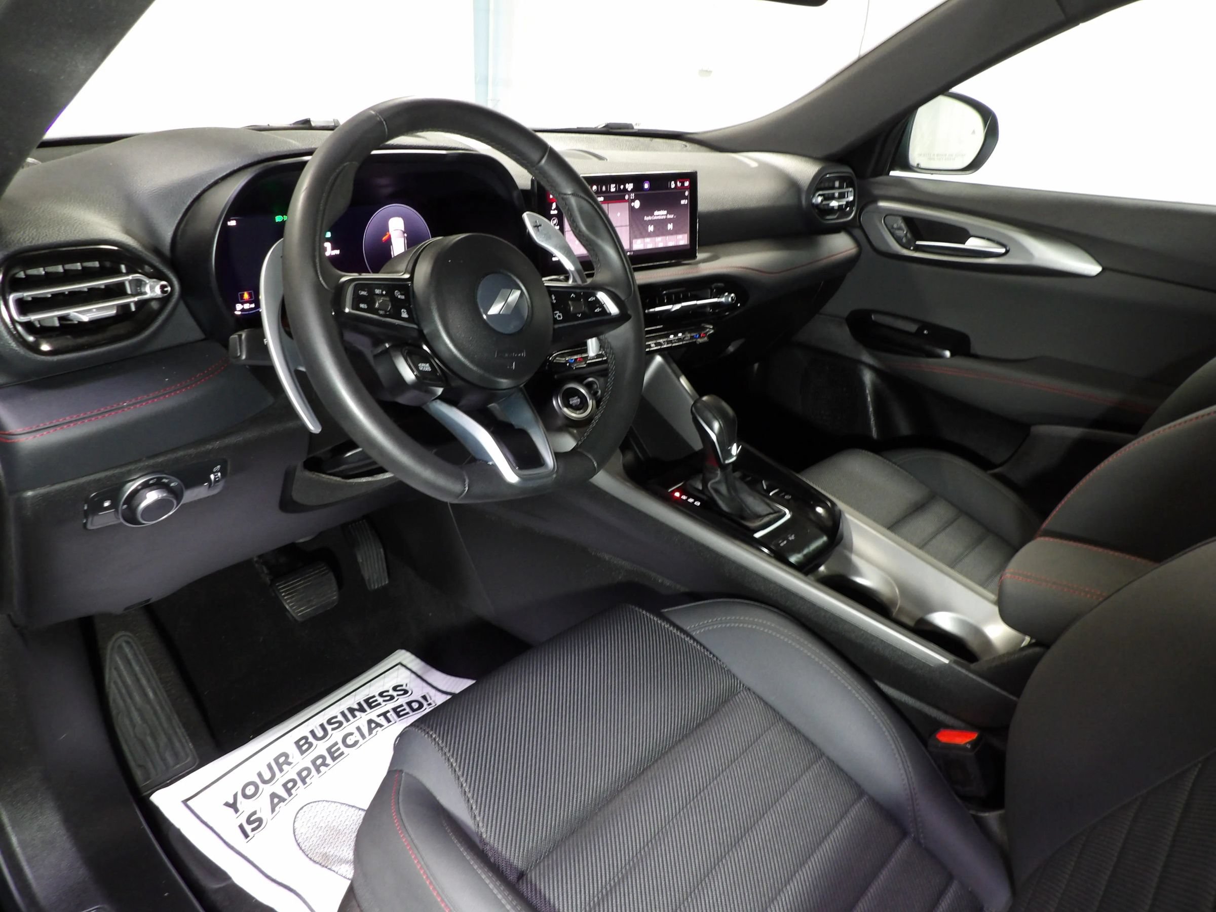 Used 2024 Dodge Hornet R/T AWD/4WD image 11