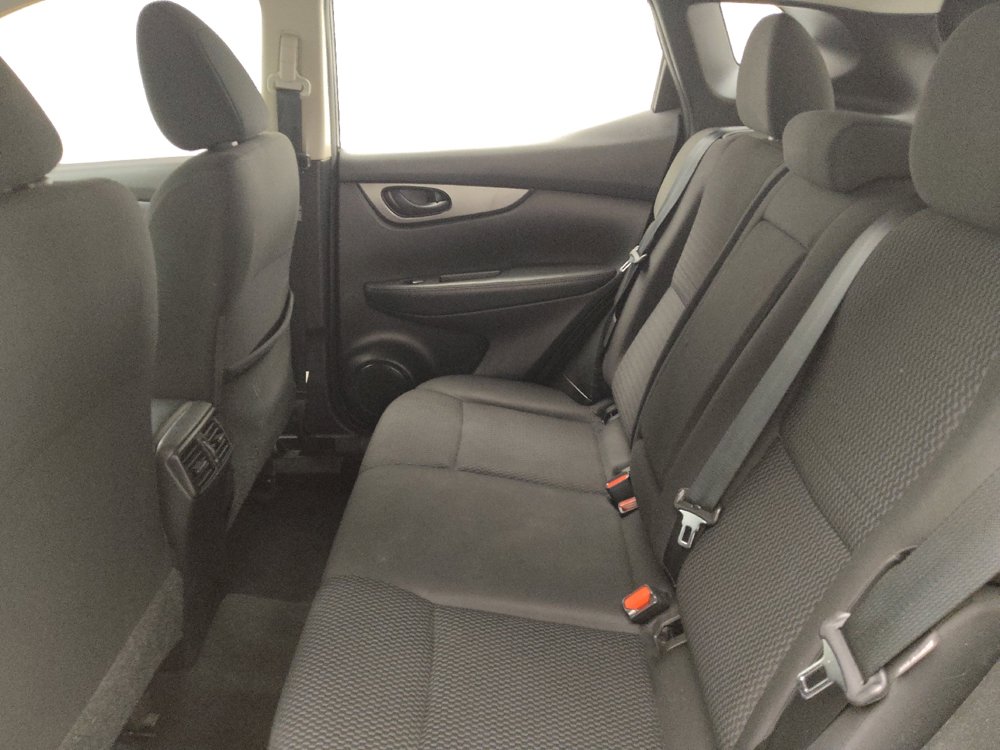 Used 2021 Nissan Rogue Sport S FWD image 18