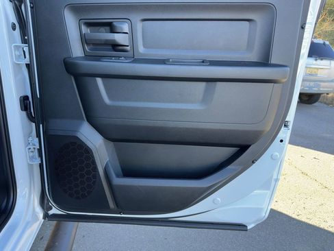 New 2026 RAM 3500 Tradesman image 32