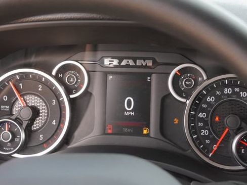New 2026 RAM 2500 Warlock AWD/4WD image 28