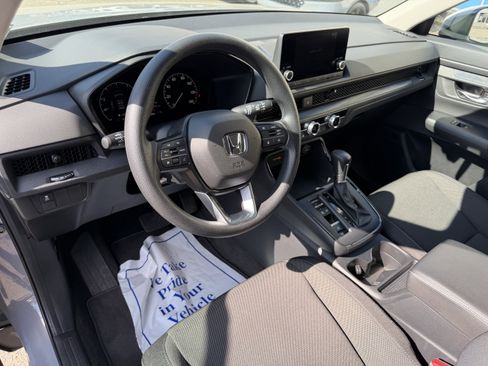 Used 2025 Honda CR-V LX image 13