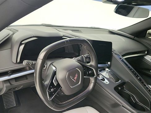 Used 2021 Chevrolet Corvette Stingray w/ Battery Protection Package image 16