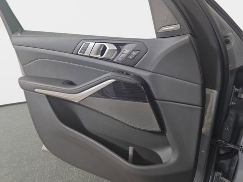 New 2026 BMW X5 xDrive40i w/ M Sport Package AWD/4WD image 27