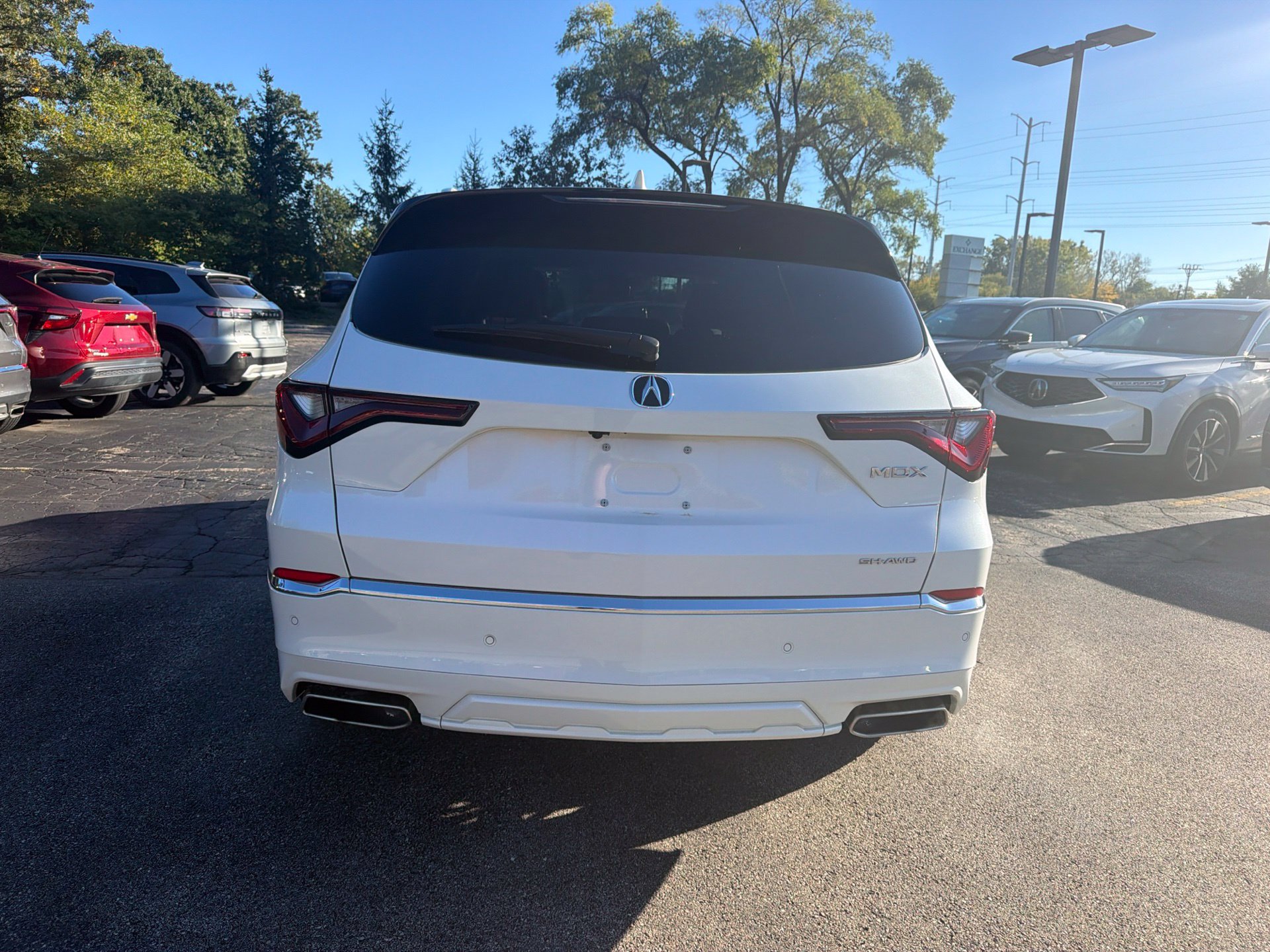 Used 2025 Acura MDX w/ Advance Package AWD/4WD image 4