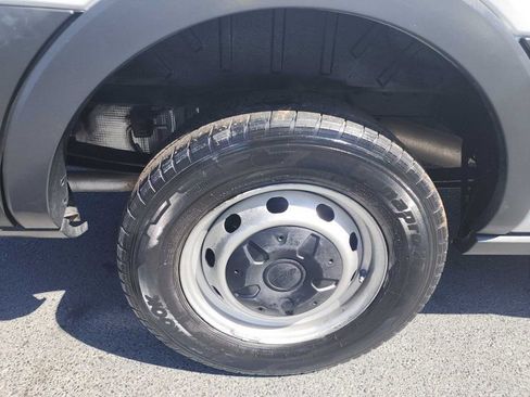 Used 2017 Ford Transit 250 250 image 7