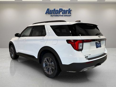 New 2026 Ford Explorer Active w/ Active Comfort Package AWD/4WD image 5