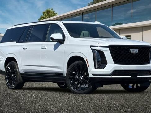 New 2026 Cadillac Escalade ESV Platinum Sport w/ LPO, ONYX Package AWD/4WD image 2