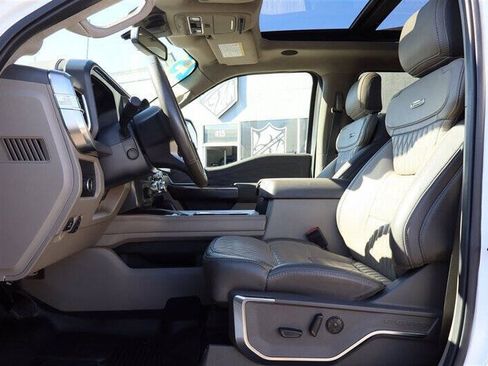 Used 2025 Ford F350 Platinum w/ Platinum Plus Package AWD/4WD image 17