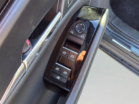 New 2025 MAZDA CX-30 AWD 2.5 S w/ Preferred Package image 25