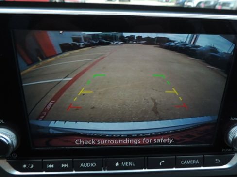 Certified 2021 Nissan Altima 2.5 SR w/ SR Premium Package image 28