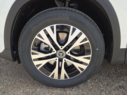 New 2025 Mercedes-Benz GLA 250 GLA 250 image 11