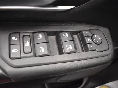 Used 2025 RAM 1500 Big Horn AWD/4WD image 21