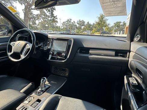 Used 2020 Mitsubishi Outlander GT image 13