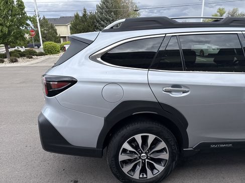Used 2025 Subaru Outback Touring XT w/ Tech Package 2 image 6