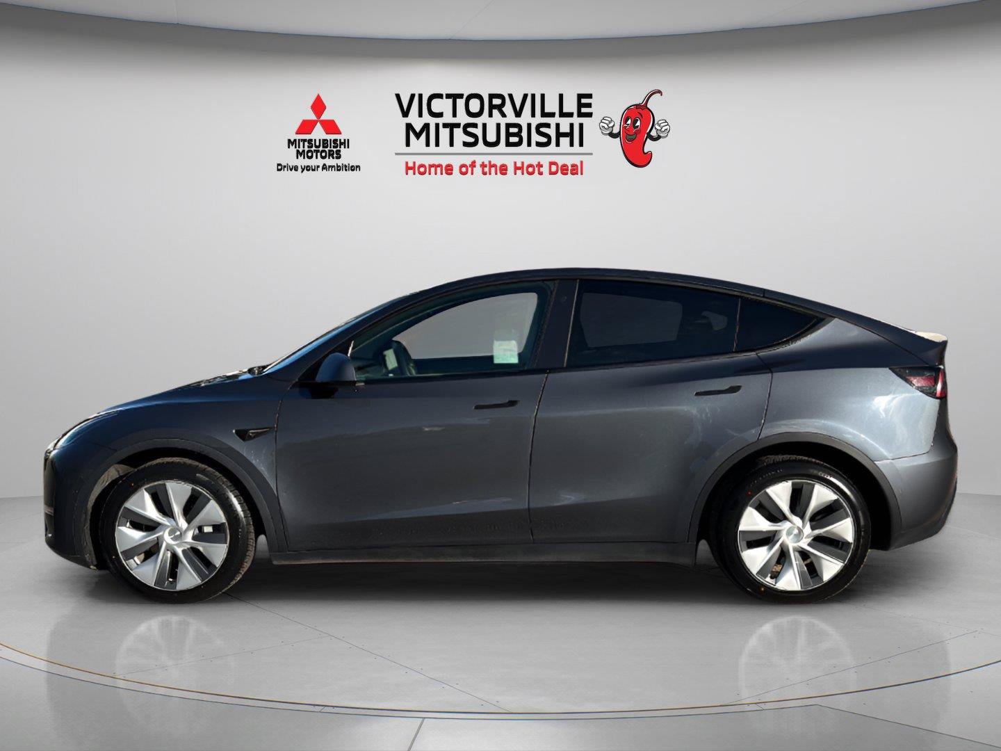 Used 2022 Tesla Model Y Long Range AWD/4WD image 4