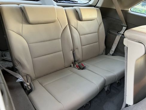 Used 2007 Acura MDX w/ Sport Package AWD/4WD image 12