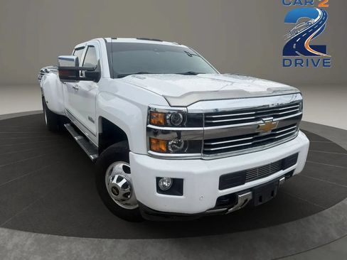 Used 2015 Chevrolet Silverado 3500 High Country AWD/4WD image 2