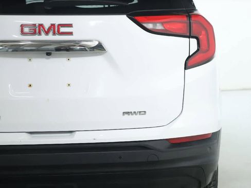 Used 2018 GMC Terrain SLE w/ Driver Convenience Package image 44