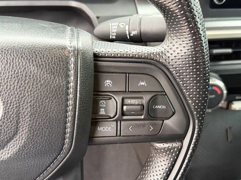 Used 2024 Toyota Tacoma SR5 AWD/4WD image 14