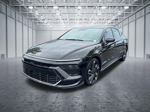 Used 2025 Hyundai Sonata N Line FWD image 3