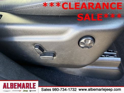 Used 2024 Dodge Durango Citadel image 35