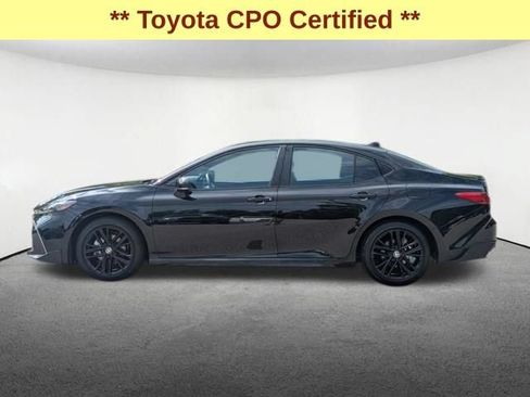 Used 2026 Toyota Camry SE w/ Convenience Package FWD image 10