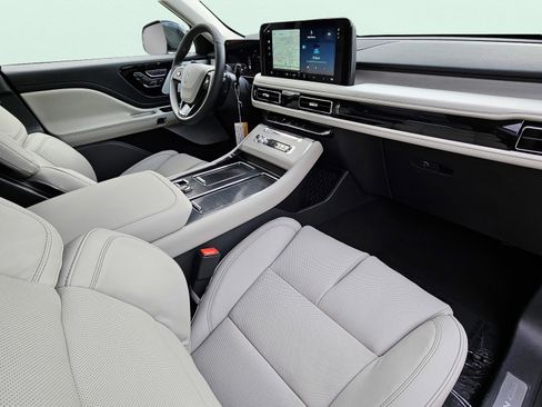 New 2026 Lincoln Aviator Reserve image 15