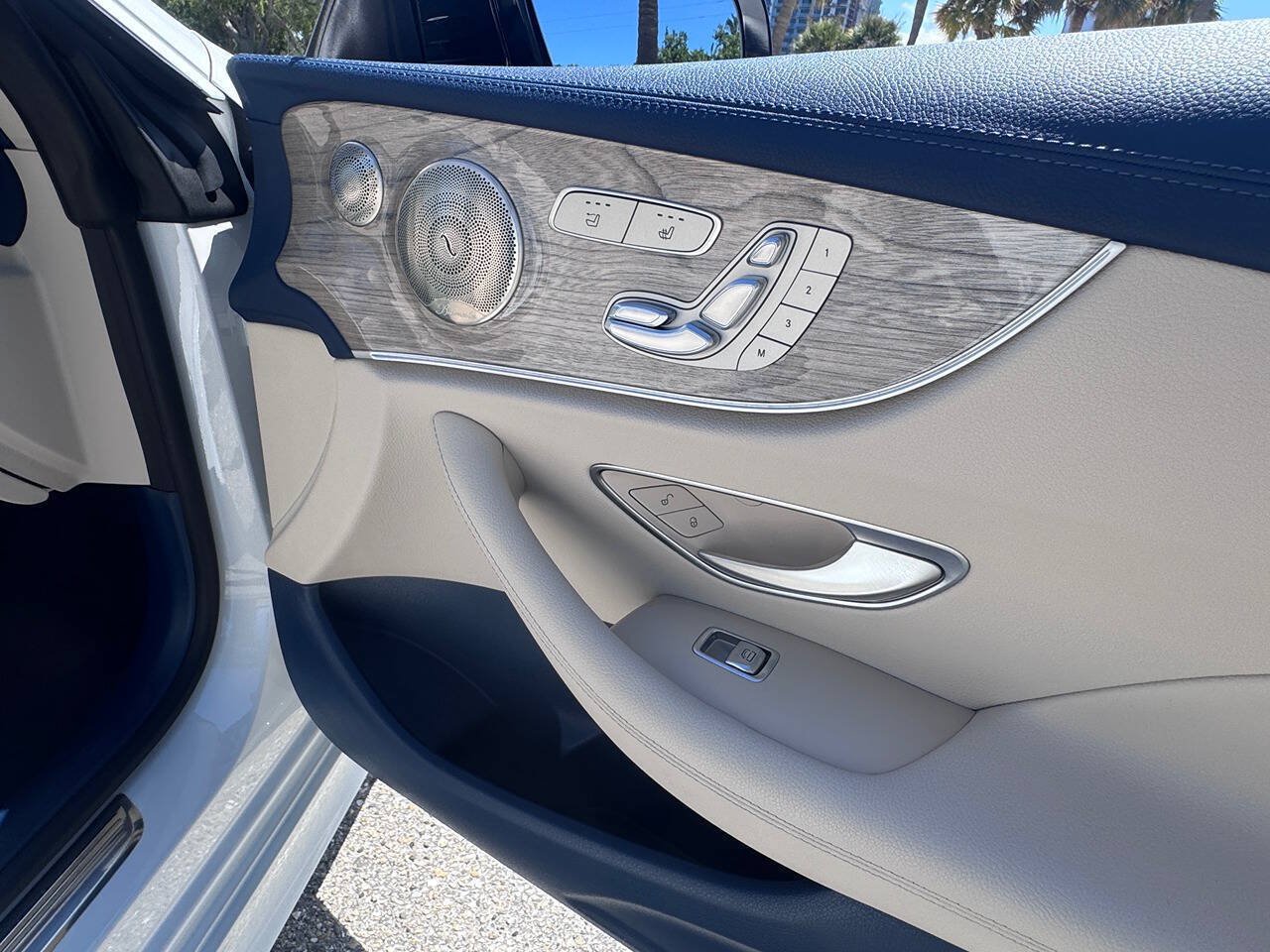 Used 2022 Mercedes-Benz E 450 Cabriolet image 71