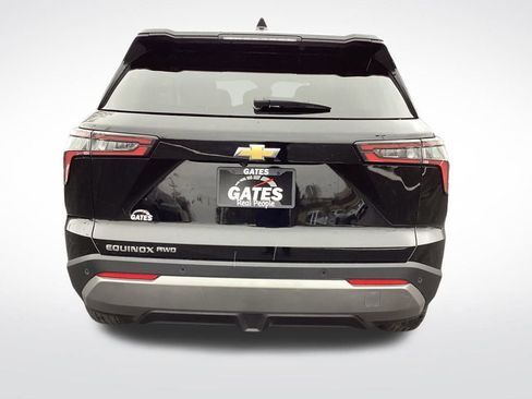 Used 2025 Chevrolet Equinox LT image 7