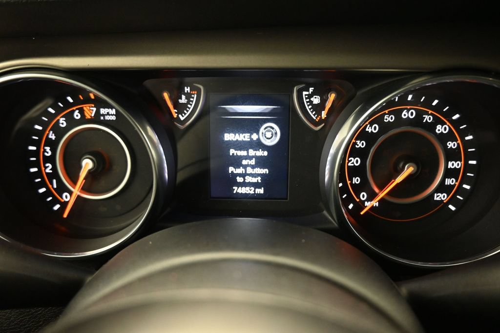 Used 2018 Jeep Wrangler Unlimited Sport AWD/4WD image 12