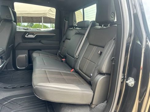 New 2026 Chevrolet Silverado 1500 High Country AWD/4WD image 11