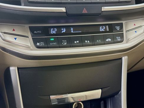 Used 2013 Honda Accord LX image 17