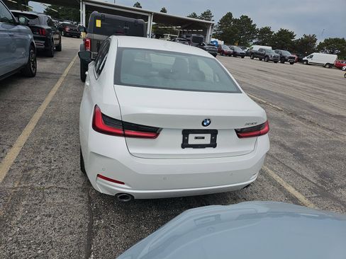 Used 2026 BMW 330i Sedan RWD image 4