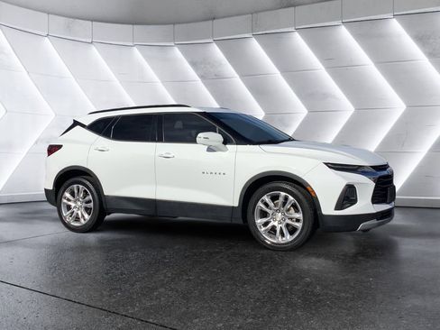 Used 2019 Chevrolet Blazer LT w/ Sun and Wheels Package image 1