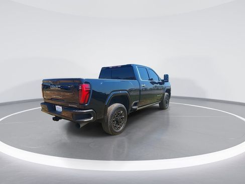 Used 2024 GMC Sierra 2500 Denali Ultimate AWD/4WD image 8