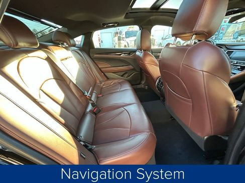 Used 2019 Buick LaCrosse Avenir w/ Driver Confidence Package II image 21