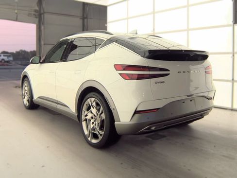 Used 2023 Genesis GV60 Performance AWD/4WD image 11