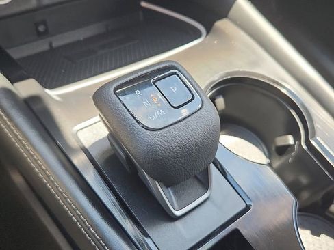 Used 2023 Nissan Rogue Platinum AWD/4WD image 10